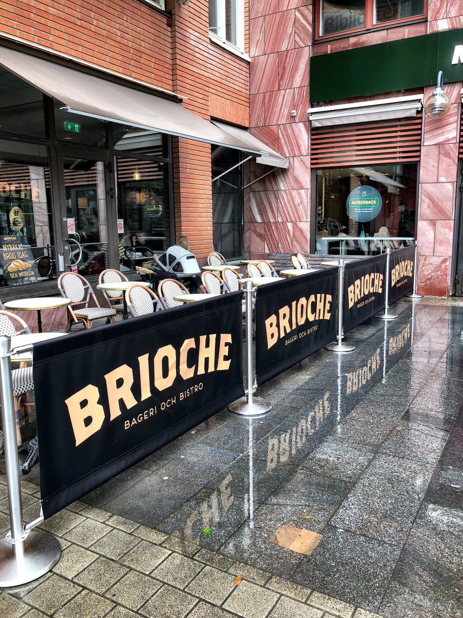 Flexibarrier Pack de barreras de café – configuración de 16.5 metros con banners personalizados impresos