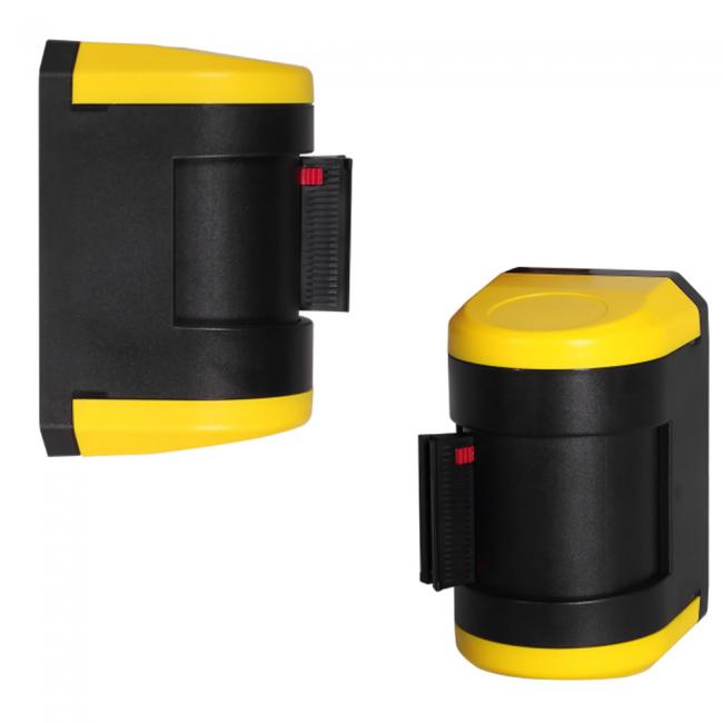 Basic barrera de cinta retráctil de pared de 4 vías (4.5m)